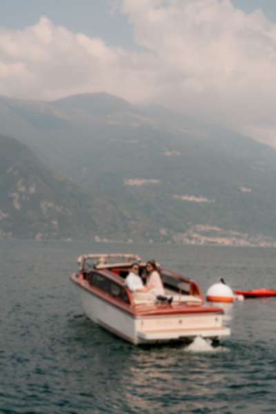 Vacation Couple Photoshoot at Lake Como | Varenna & Bellagio  - 16