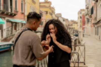 Surprise Proposal by a Canal Bridge in Venice - 7
