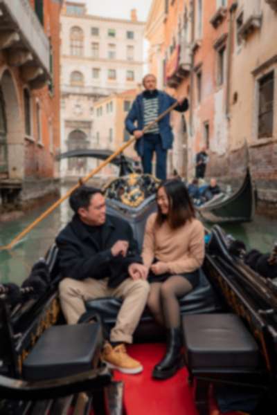 Winter Surprise Proposal on a Gondola in Venice - 5