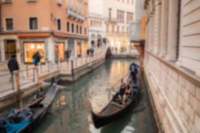 Winter Surprise Proposal on a Gondola in Venice - 10