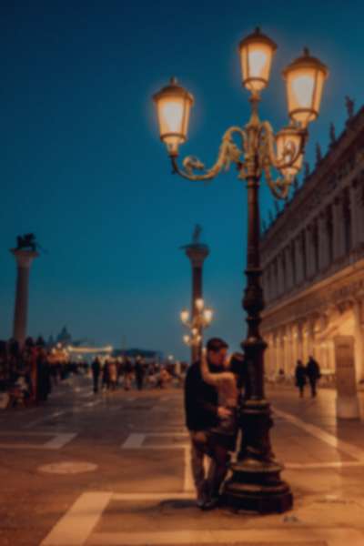 Winter Surprise Proposal on a Gondola in Venice - 14